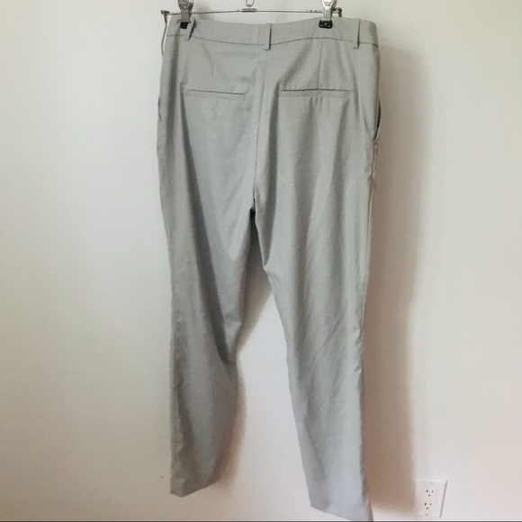 H&M Trousers - Light Gray Tiny Houndstooth Pattern - Picture 4 of 5